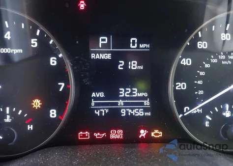 2017 Hyundai Elantra Se z USA, uszkodzony, nr VIN 5NPD84LF7HH091414